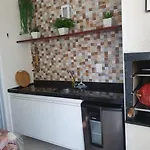 Apto Novo, Completo E Super Bem Localizado