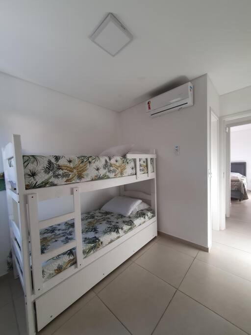 Apartamento Apto Novo, Completo E Super Bem Localizado *