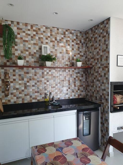 Apartamento Apto Novo, Completo E Super Bem Localizado *
